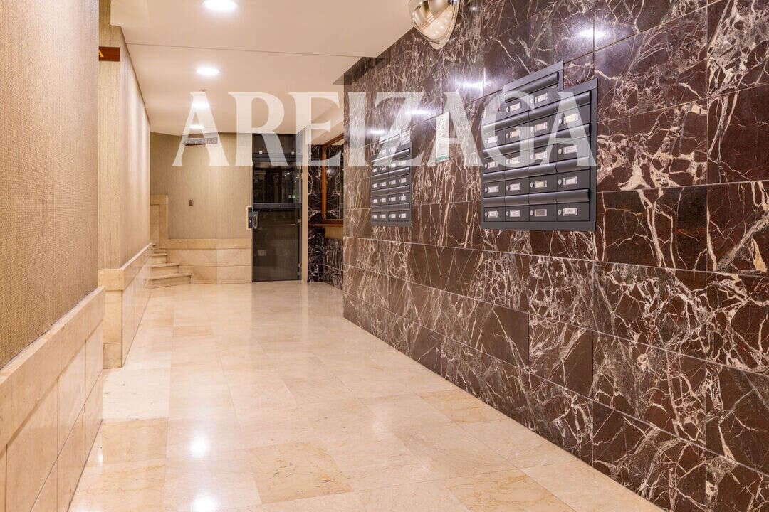 4 Zimmer Wohnung zu verkaufen in Donostia-San Sebastian - 879.000 € (Ref: 9856175)