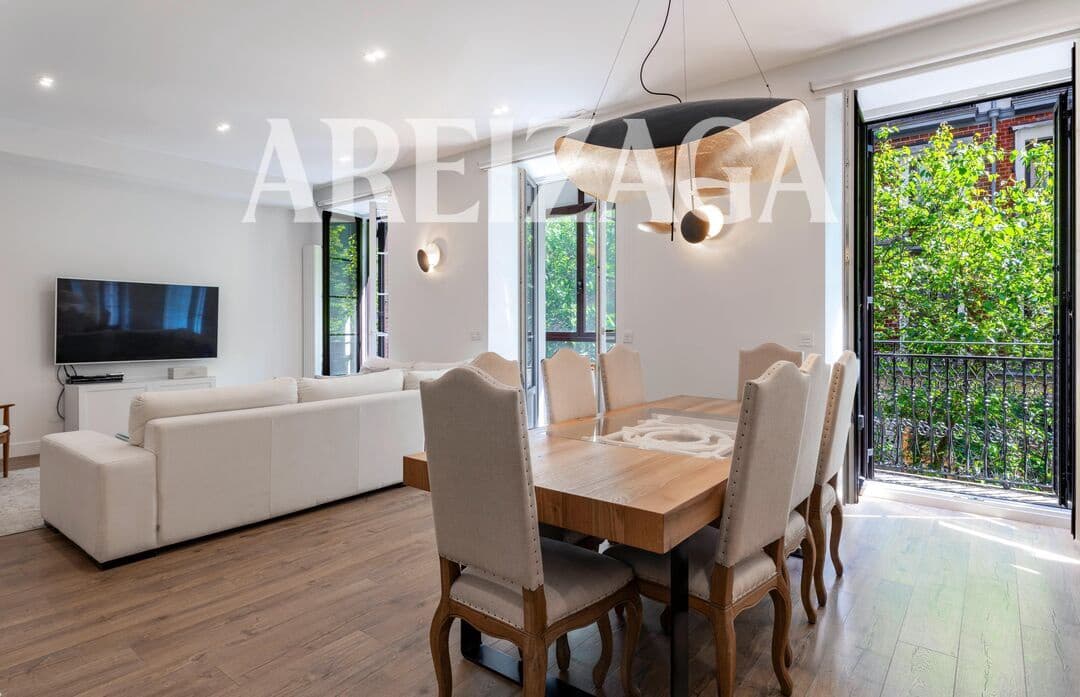 3 quarto Apartamento para venda em Donostia-San Sebastian - 1 750 000 € (Ref: 9858153)