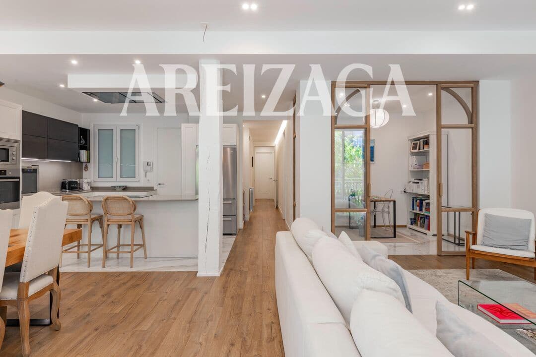 3 quarto Apartamento para venda em Donostia-San Sebastian - 1 750 000 € (Ref: 9858153)