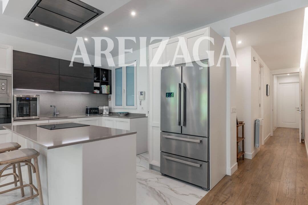 3 quarto Apartamento para venda em Donostia-San Sebastian - 1 750 000 € (Ref: 9858153)