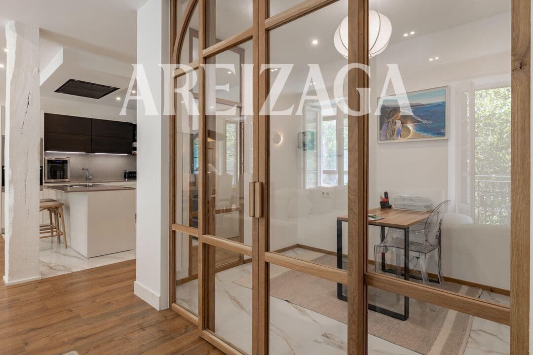 3 quarto Apartamento para venda em Donostia-San Sebastian - 1 750 000 € (Ref: 9858153)