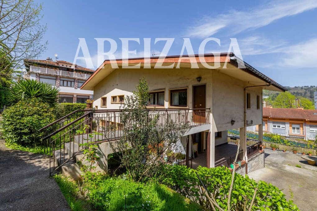 9 soveværelse Byhus til salg i Donostia-San Sebastian - € 1.500.000 (Ref: 9868025)