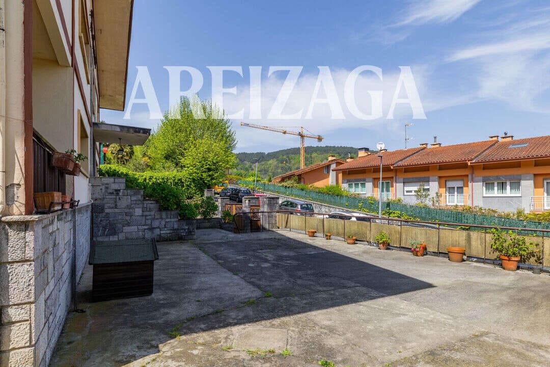 9 soveværelse Byhus til salg i Donostia-San Sebastian - € 1.500.000 (Ref: 9868025)