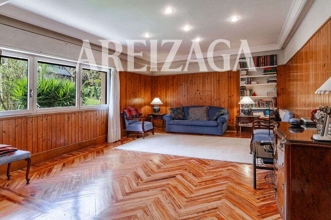 9 soveværelse Byhus til salg i Donostia-San Sebastian - € 1.500.000 (Ref: 9868025)
