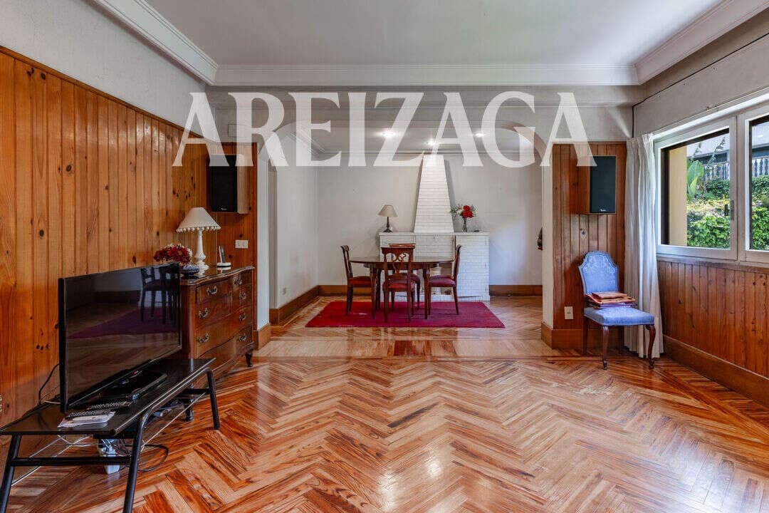 9 soveværelse Byhus til salg i Donostia-San Sebastian - € 1.500.000 (Ref: 9868025)