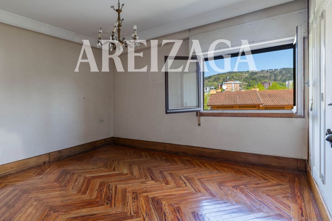 9 soveværelse Byhus til salg i Donostia-San Sebastian - € 1.500.000 (Ref: 9868025)