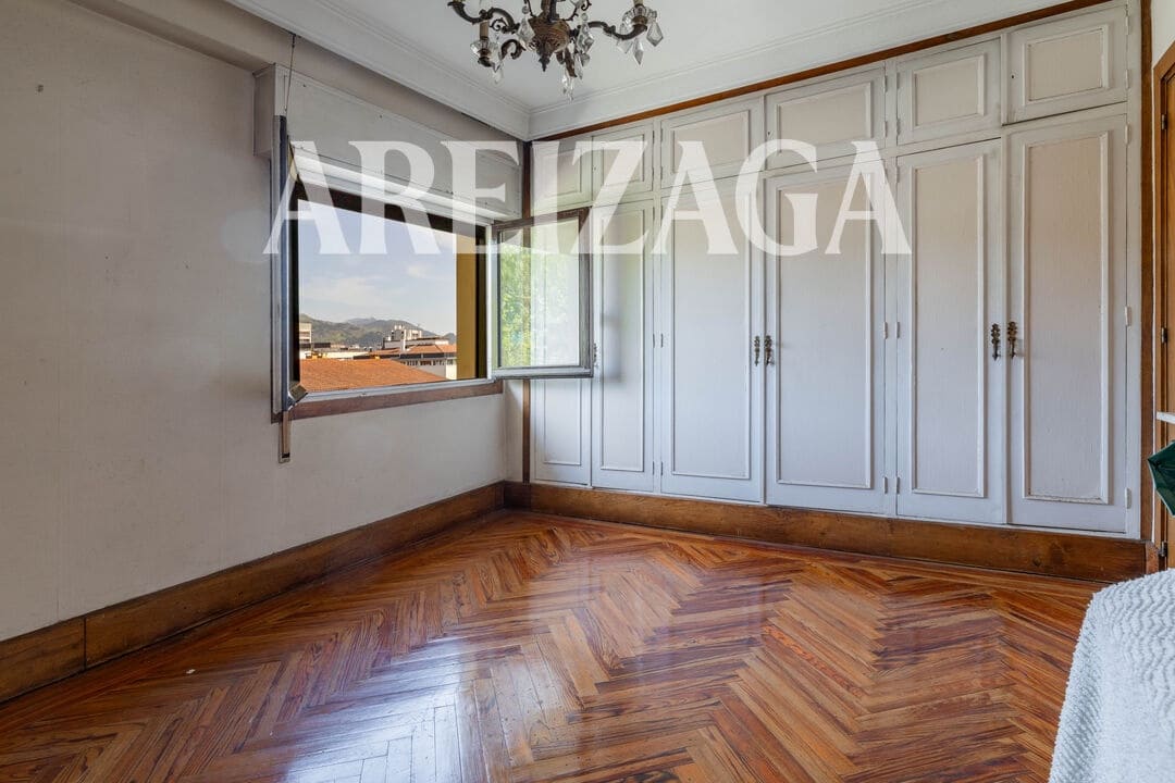 9 soveværelse Byhus til salg i Donostia-San Sebastian - € 1.500.000 (Ref: 9868025)