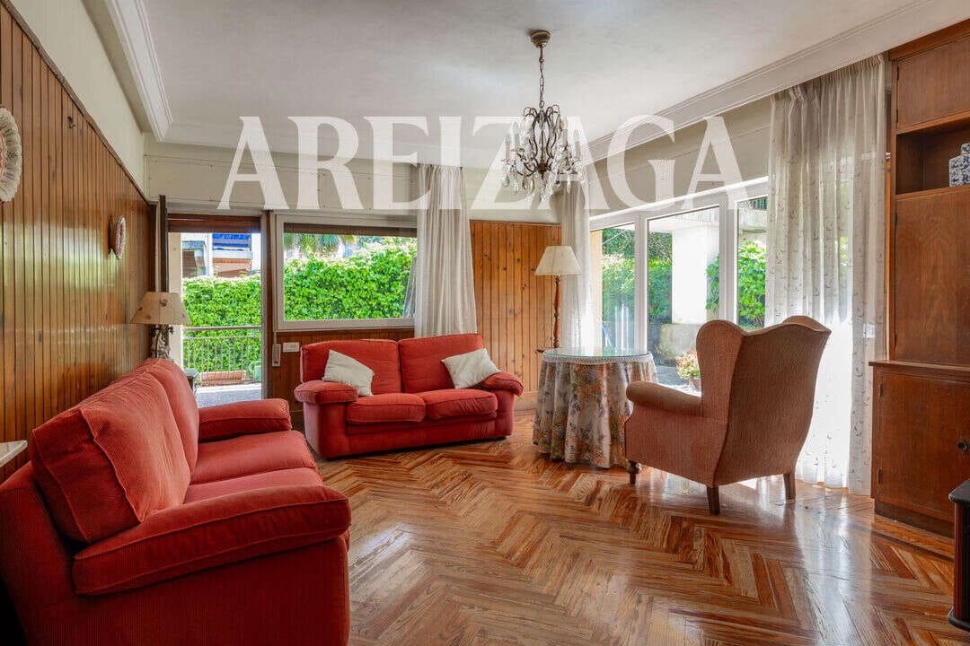 9 soveværelse Byhus til salg i Donostia-San Sebastian - € 1.500.000 (Ref: 9868025)