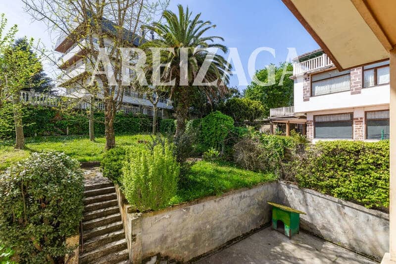 9 soveværelse Byhus til salg i Donostia-San Sebastian - € 1.500.000 (Ref: 9868025)