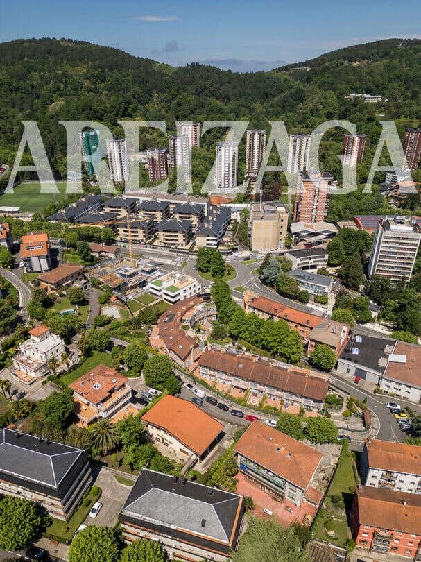 9 soveværelse Byhus til salg i Donostia-San Sebastian - € 1.500.000 (Ref: 9868025)