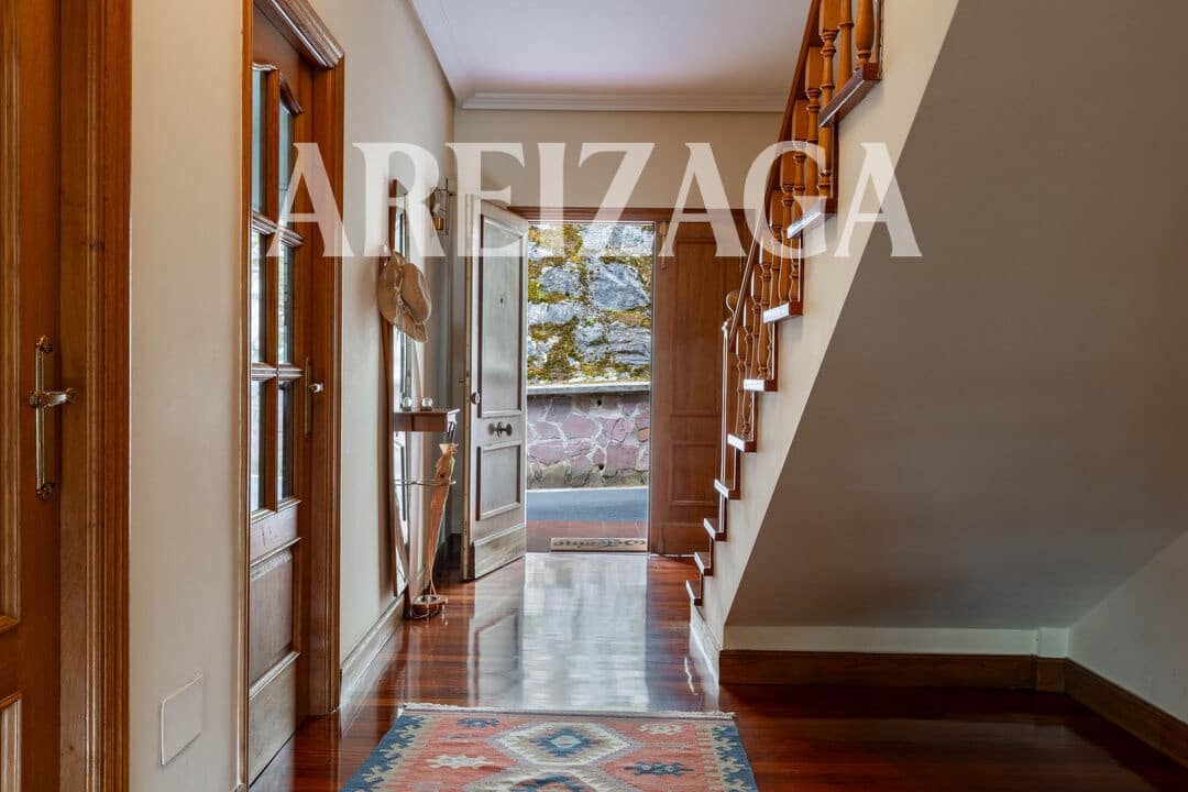 5 soveværelse Byhus til salg i Donostia-San Sebastian - € 1.165.000 (Ref: 9874390)
