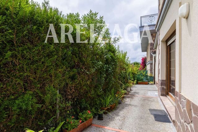 Casa de 5 habitaciones en Donostia-San Sebastián en venta - 1.165.000 € (Ref: 9874390)