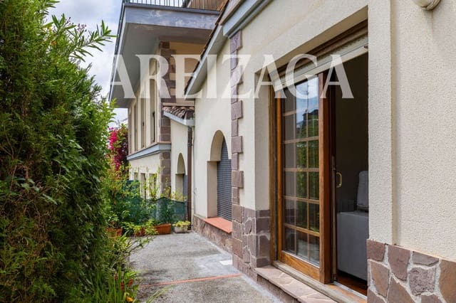 Casa de 5 habitaciones en Donostia-San Sebastián en venta - 1.165.000 € (Ref: 9874390)