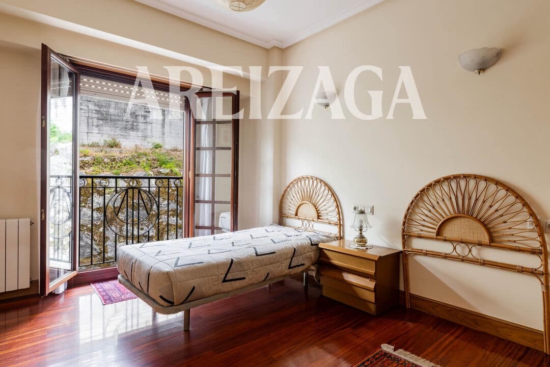 5 soveværelse Byhus til salg i Donostia-San Sebastian - € 1.165.000 (Ref: 9874390)