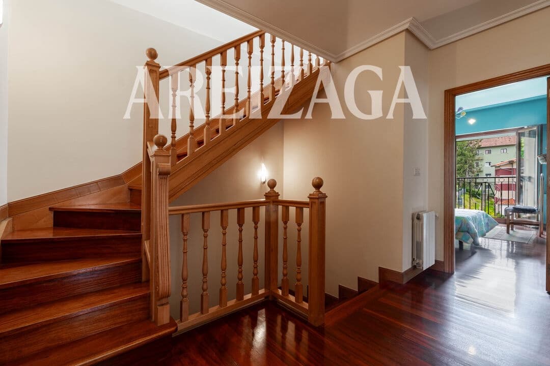 5 soveværelse Byhus til salg i Donostia-San Sebastian - € 1.165.000 (Ref: 9874390)