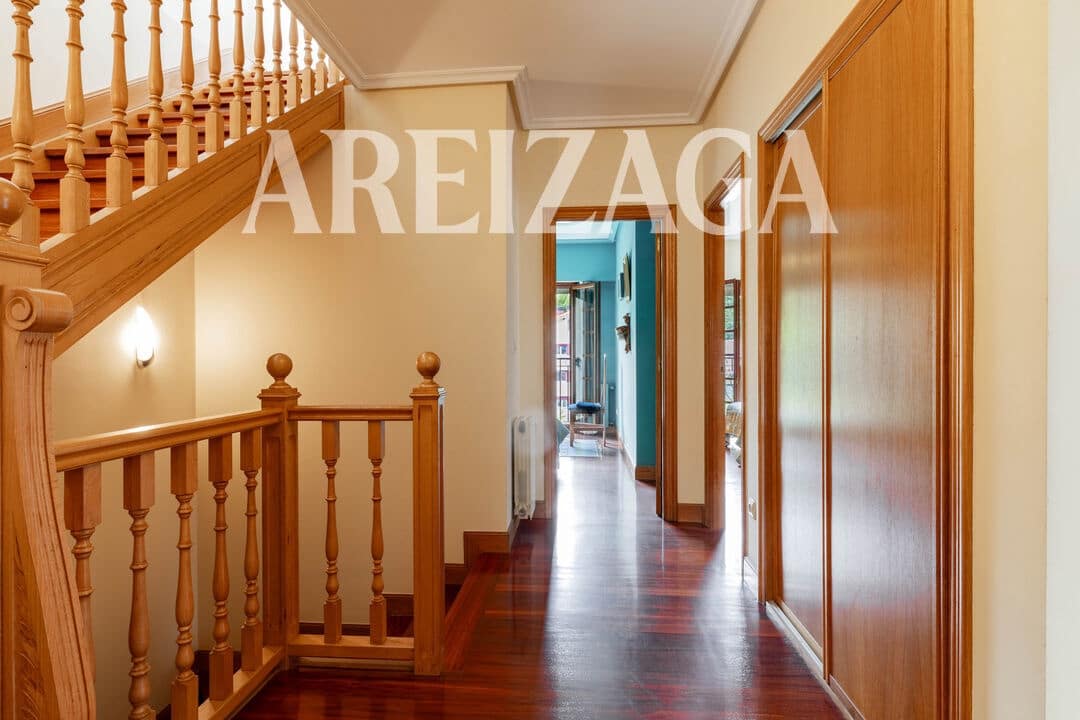 5 soveværelse Byhus til salg i Donostia-San Sebastian - € 1.165.000 (Ref: 9874390)