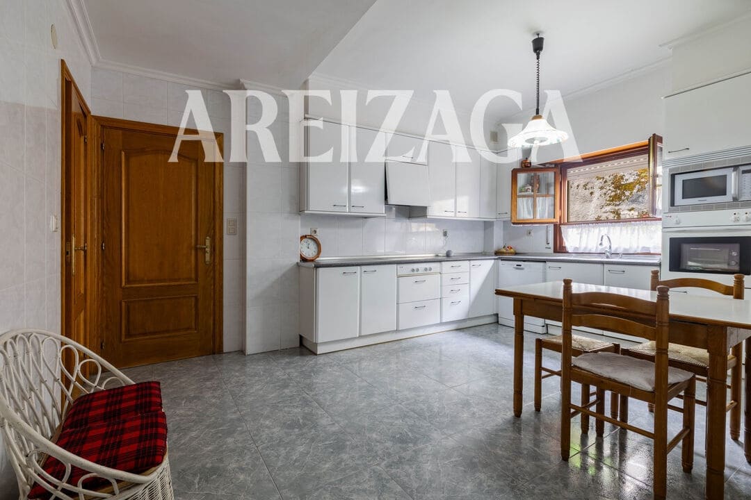 5 soveværelse Byhus til salg i Donostia-San Sebastian - € 1.165.000 (Ref: 9874390)