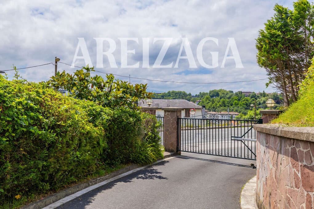 5 soveværelse Byhus til salg i Donostia-San Sebastian - € 1.165.000 (Ref: 9874390)