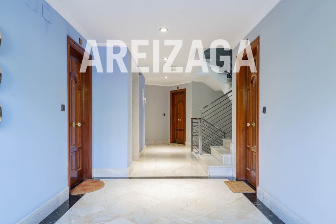 2 sypialnia Mieszkanie na sprzedaż w Donostia-San Sebastian - 775 000 € (Ref: 9875510)