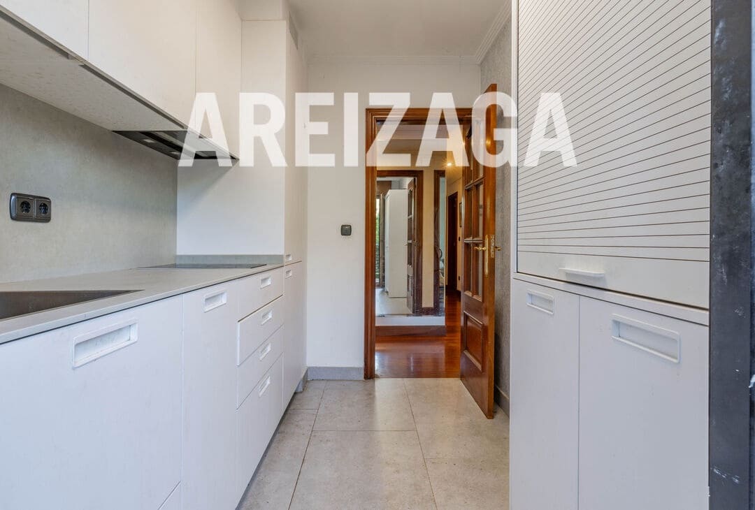 2 sypialnia Mieszkanie na sprzedaż w Donostia-San Sebastian - 775 000 € (Ref: 9875510)