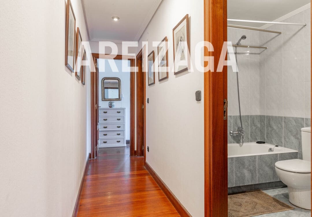 2 sypialnia Mieszkanie na sprzedaż w Donostia-San Sebastian - 775 000 € (Ref: 9875510)