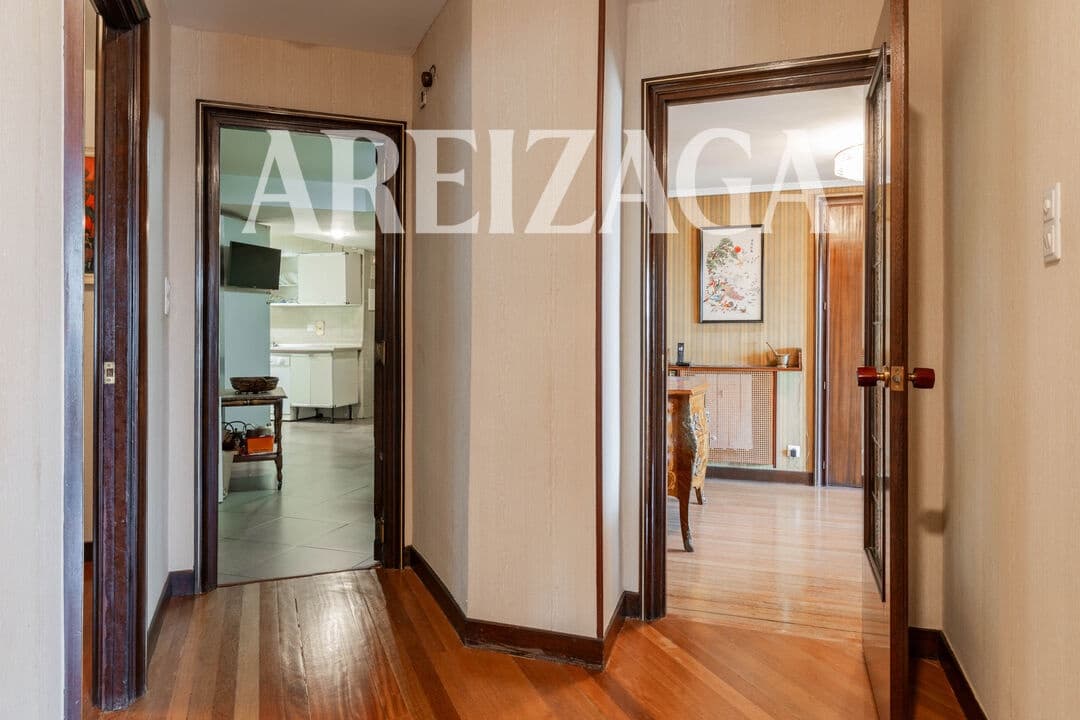 5 sypialnia Mieszkanie na sprzedaż w Donostia-San Sebastian z basenem - 1 300 000 € (Ref: 9880227)