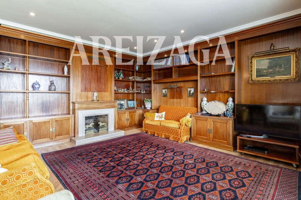 5 sypialnia Mieszkanie na sprzedaż w Donostia-San Sebastian z basenem - 1 300 000 € (Ref: 9880227)