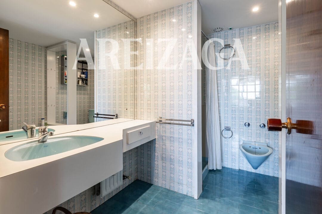 5 sypialnia Mieszkanie na sprzedaż w Donostia-San Sebastian z basenem - 1 300 000 € (Ref: 9880227)