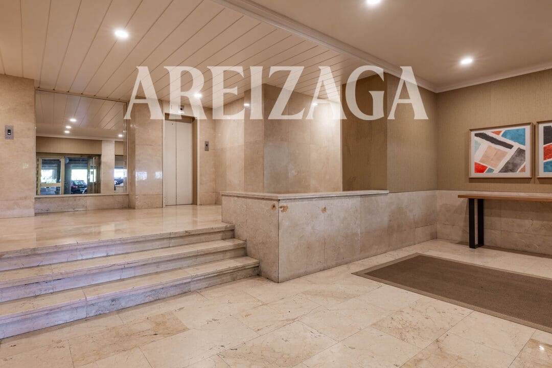 5 sypialnia Mieszkanie na sprzedaż w Donostia-San Sebastian z basenem - 1 300 000 € (Ref: 9880227)