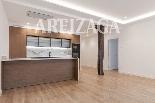 Piso de 3 habitaciones en Donostia-San Sebastián en venta - 1.295.000 € (Ref: 9914944)