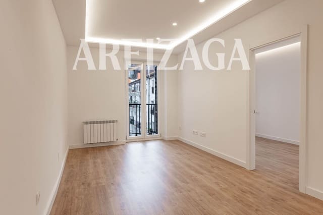 Piso de 1 habitación en Donostia-San Sebastián en venta - 550.000 € (Ref: 9914945)