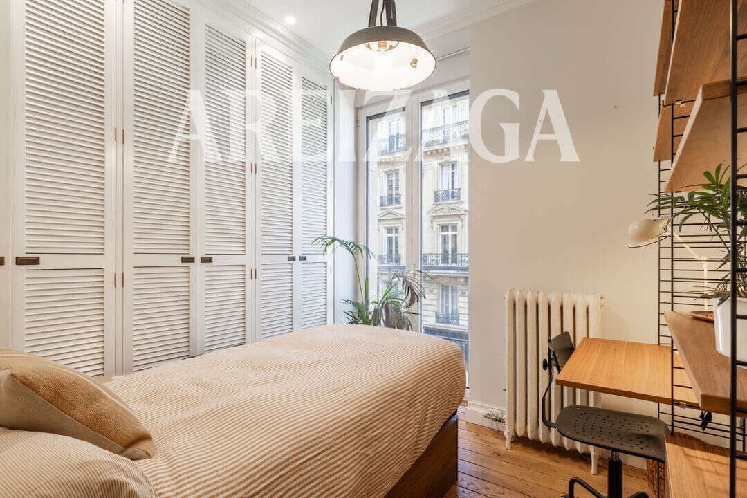 3 bedroom Flat for sale in Donostia-San Sebastian - € 940,000 (Ref: 9922999)
