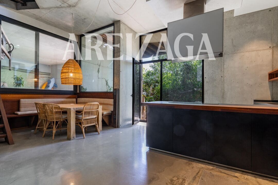 4 bedroom Townhouse for sale in Donostia-San Sebastian with pool - € 1,750,000 (Ref: 9923000)