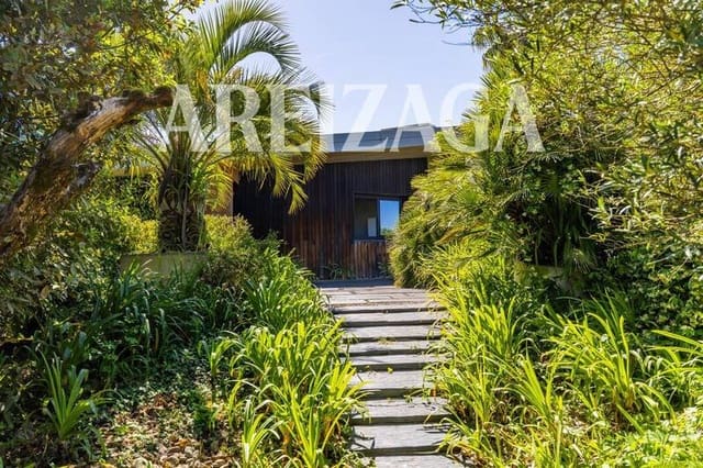 4 soverom Hus til salgs i Donostia-San Sebastián med svømmebasseng - € 1 750 000 (Ref: 9923000)