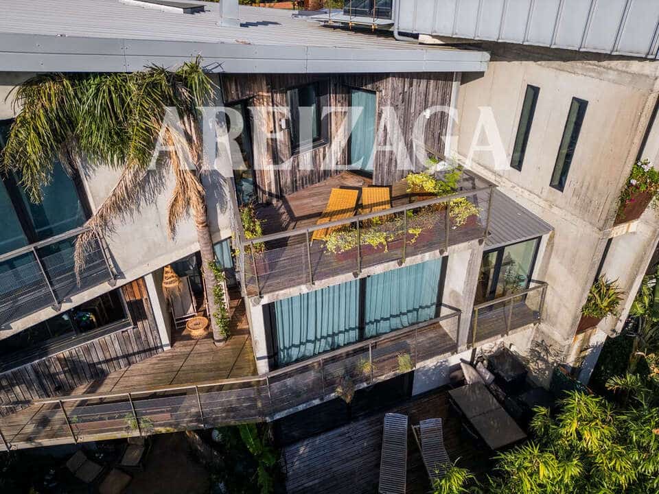 4 bedroom Townhouse for sale in Donostia-San Sebastian with pool - € 1,750,000 (Ref: 9923000)