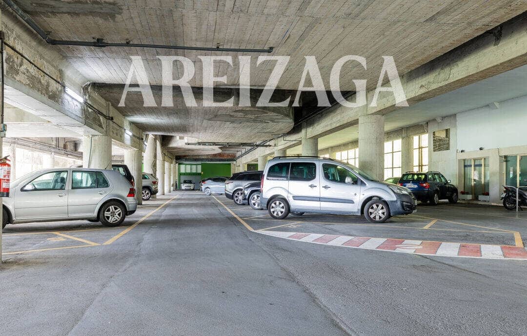 1 bedroom Flat for sale in Donostia-San Sebastian with pool - € 870,000 (Ref: 9926554)