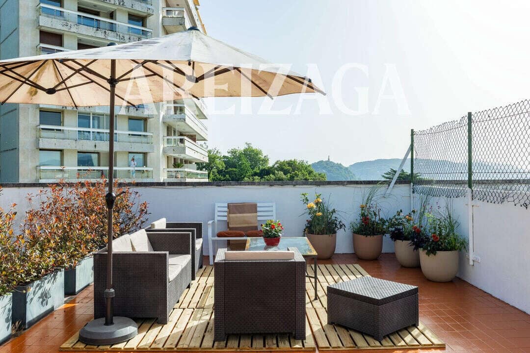 1 bedroom Flat for sale in Donostia-San Sebastian with pool - € 870,000 (Ref: 9926554)