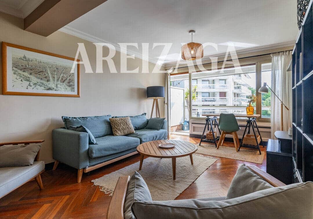 1 bedroom Flat for sale in Donostia-San Sebastian with pool - € 870,000 (Ref: 9926554)