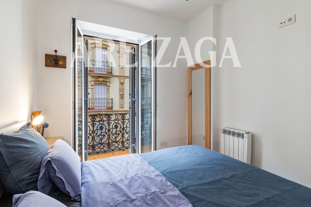 2 soverom Leilighet til salgs i Donostia-San Sebastian - € 650 000 (Ref: 9932361)