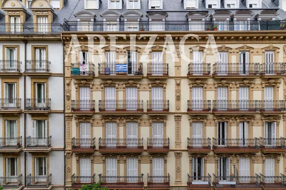 2 soverom Leilighet til salgs i Donostia-San Sebastian - € 650 000 (Ref: 9932361)