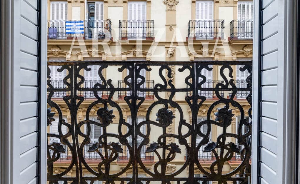 2 soverom Leilighet til salgs i Donostia-San Sebastian - € 650 000 (Ref: 9932361)