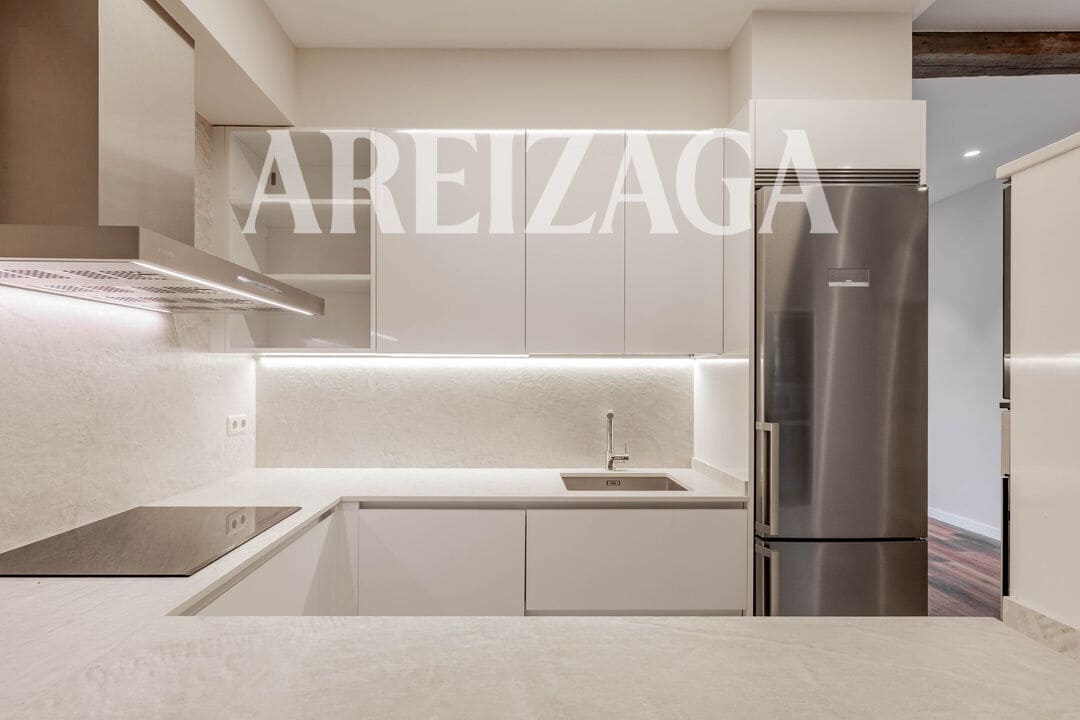 2 soveværelse Lejlighed til salg i Donostia-San Sebastian - € 1.065.000 (Ref: 9934490)