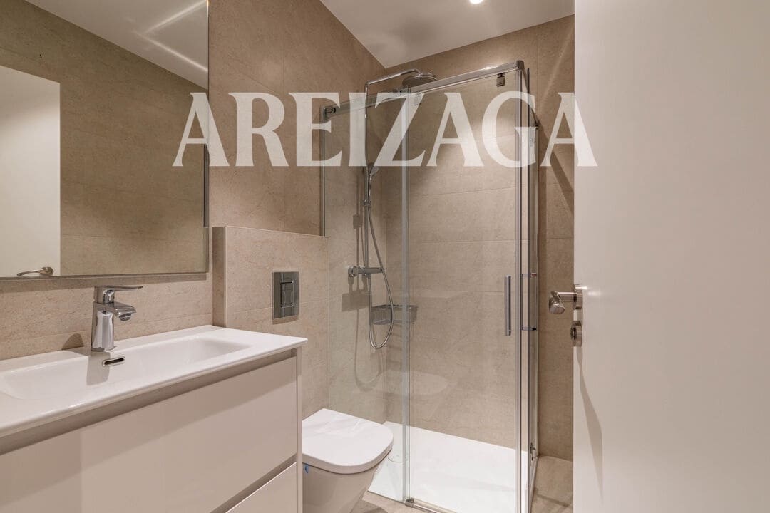 2 soveværelse Lejlighed til salg i Donostia-San Sebastian - € 1.065.000 (Ref: 9934490)