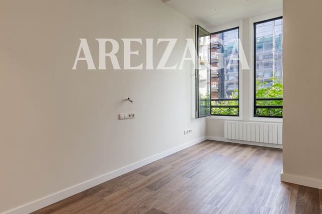 2 soveværelse Lejlighed til salg i Donostia-San Sebastián - € 1.065.000 (Ref: 9934490)