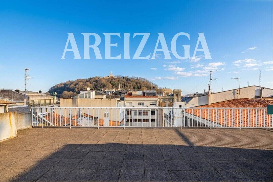 2 soveværelse Lejlighed til salg i Donostia-San Sebastian - € 1.065.000 (Ref: 9934490)