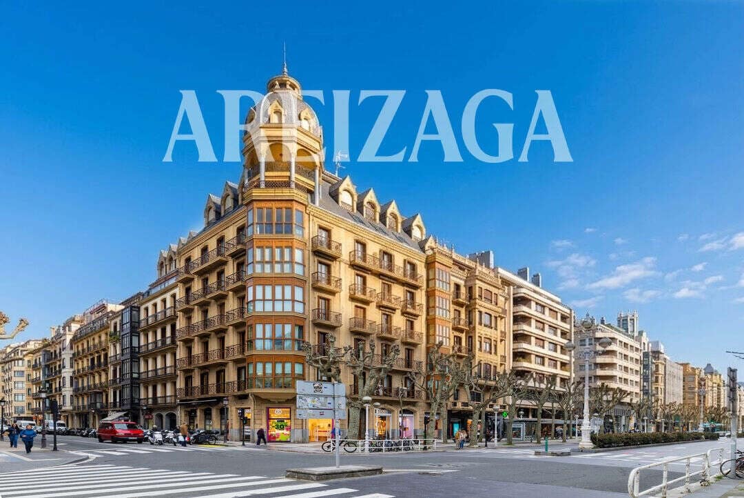 2 slaapkamer Flat te koop in Donostia-San Sebastian - € 1.065.000 (Ref: 9934490)