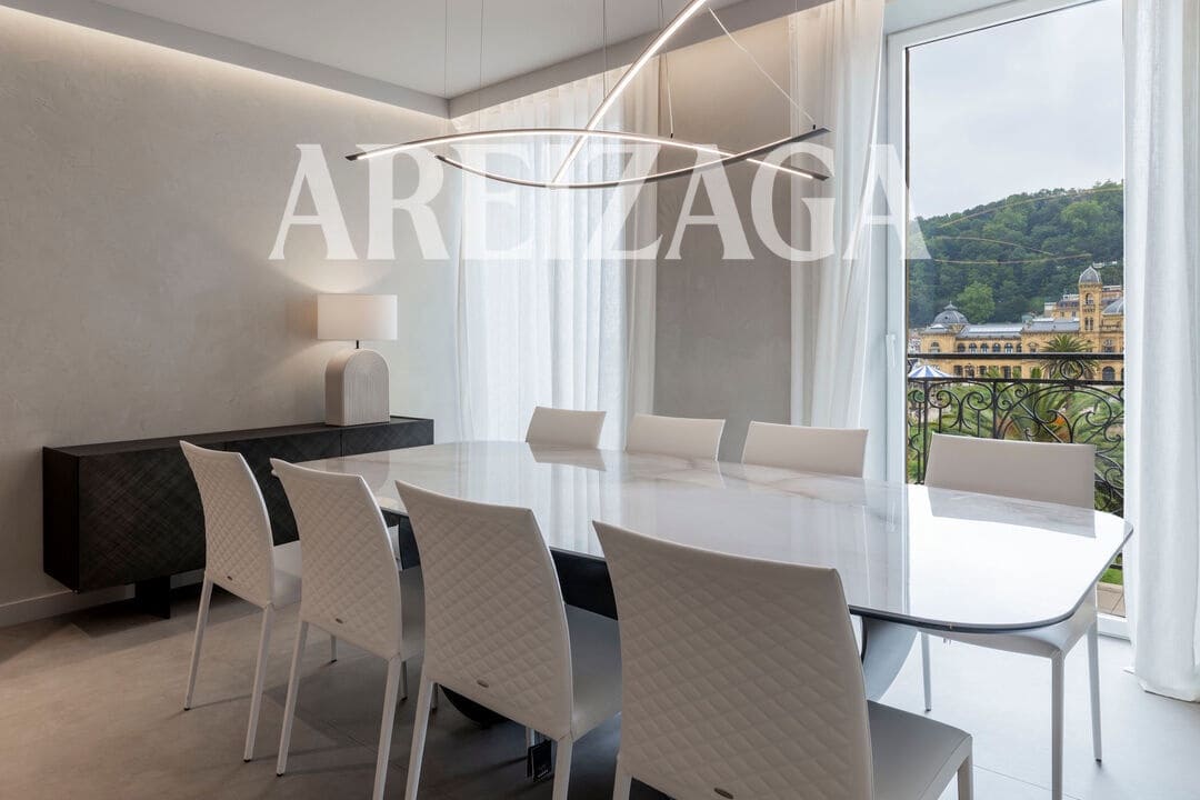 4 soverom Leilighet til salgs i Donostia-San Sebastian - € 2 750 000 (Ref: 9939197)