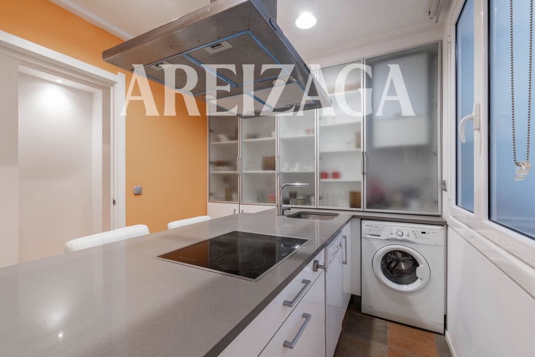 3 slaapkamer Flat te koop in Donostia-San Sebastian - € 760.000 (Ref: 9939198)