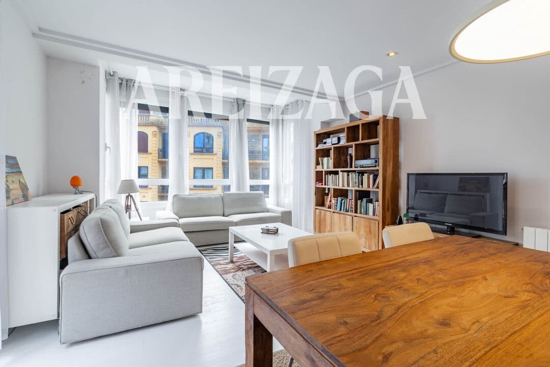 3 slaapkamer Flat te koop in Donostia-San Sebastian - € 760.000 (Ref: 9939198)