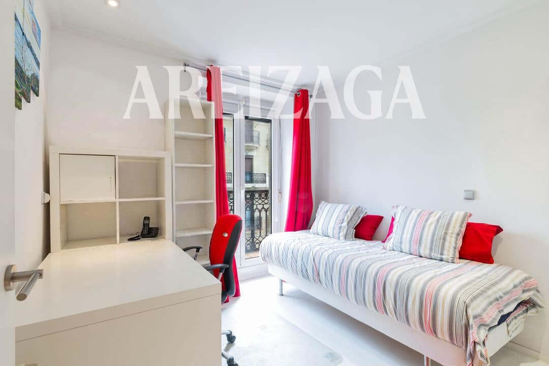 3 slaapkamer Flat te koop in Donostia-San Sebastian - € 760.000 (Ref: 9939198)
